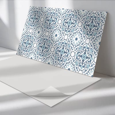 Wallfluent Vinyl Tegels - Bloemenpatroon in Ornamenten Zelfklevende Vinyl Tegels - 40 cm x 20 cm - Blauw Vinyl Tegels - Set van 10 - Rechthoek PVC Tegels - Patroon Plaktegels - Vinyl Wandtegels - Plaktegels Keuken en Badkamer