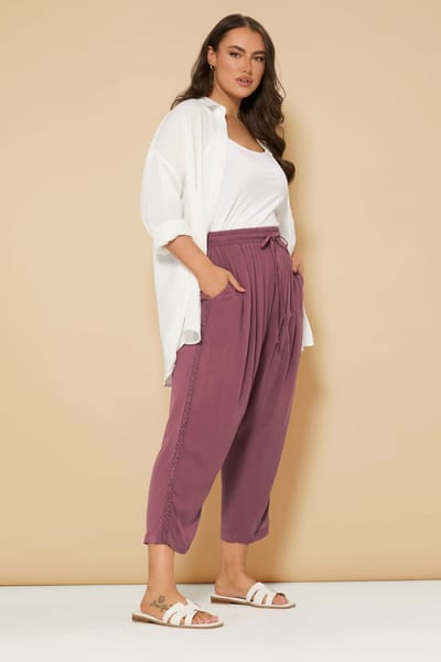 Yours Cropped Broek Met Gehaakte Zijrand In Bessenrood Size 42