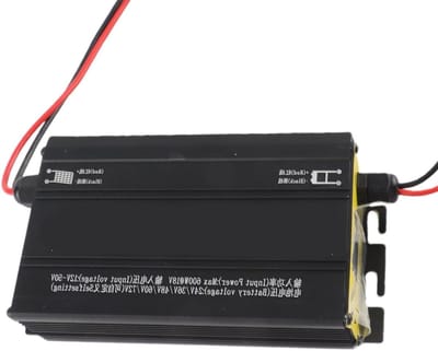 Zonne Laadregelaar - MPPT Controller - Batterijen Opladen - Geavanceerde Technologie - 600W - Aluminium