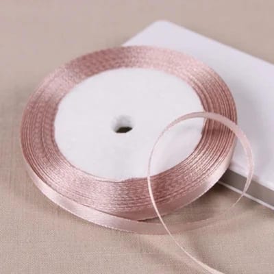 25 yards (ca. 7,6 meter) zijden satijnen linten van 6 mm voor knutselprojecten, strikken, handgemaakte cadeauverpakkingen, feestjes, kerst, bruiloften en decoratieve kunstmatige accessoires. 6mm Satin ribbon