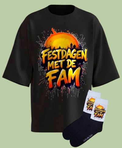 Kerst Familie - Kerstshirt - Kerstcadeau - Foute kerst trui - Kerst tshirt - Gift set met kerstsokken - Grappige kerstkleding - Kerst shirt voor man en vrouw - Kerst shirt voor dames en heren - LuckyDaySocks - Maat S