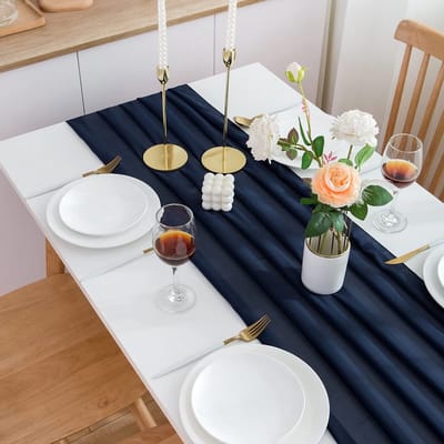 Unyqoos® Tijdloze Chiffon Tafelloper voor Bruiloften en Feestelijke Gelegenheden in Diepblauw, 3 Meter Lang
