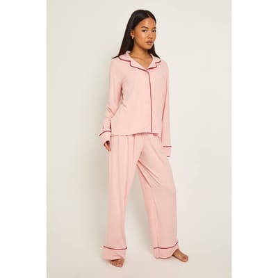 boohoo Dames Petite Pijpbies Detail Lange Mouw Shirt & Broek Pyjama Set | Baby Roze | Maat: 38