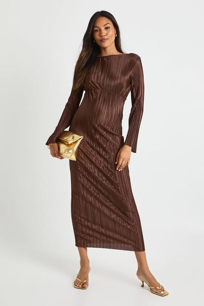 boohoo Dames Zwangerschaps Plisse Vleugelvormige Midaxi Jurk | Chocolate | Maat: 8