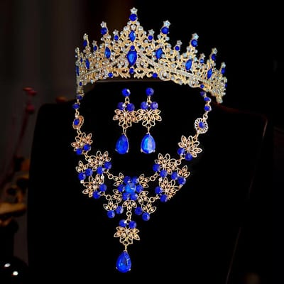 Nieuwe Bruidskroon Driedelig Pak Bruiloftskroon Tiara Ketting Oorbellen Koreaanse Super Fee Bruidsjurk Accessoires beige