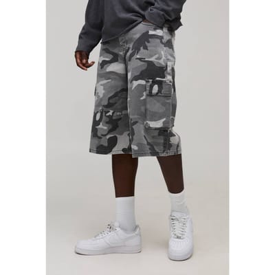 Gewassen Camo Plooiknie Longline Jorts | Black | Size 32