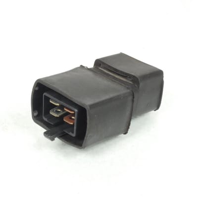 Relais électrique Démarreur Mitsuba RC-2208 pour scooter Peugeot 50 SC 706069