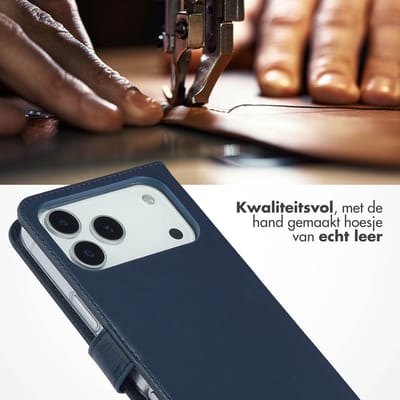 Selencia Hoesje - Geschikt voor Apple iPhone 17 Pro Max - Echt Lederen Bookcase - Blauw