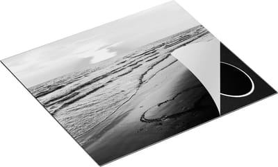 Chefcare Inductie Beschermer Zonsondergang op het Strand met een Hartje - Zwart Wit - 60x55 cm - Afdekplaat Inductie - Kookplaat Beschermer - Inductie Mat