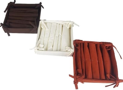 Luxe Broodmand met servetten HARRODS & OAKS - Wit / Offwhite - Katoen / Polyester - 21 x 21 x 7 cm - Paasmand - Serveermand - Serveer mandje - Paasmandjevoor oa broodjes Croissants - Basket - Scones - Tafelmandje - Paasontbijt - Pasen