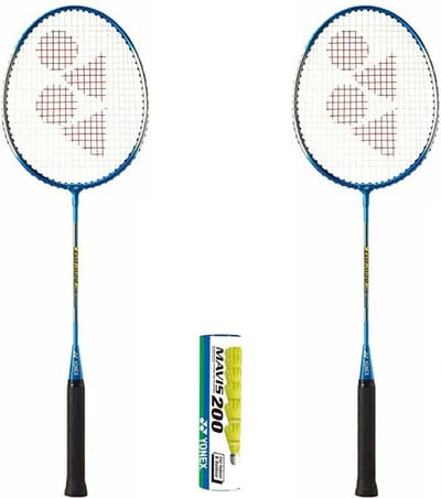Yonex recreatieve badmintonset blauw - 2 GR-020 blauw met 6 Mavis 200 outdoor shuttles