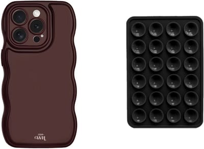 xoxo Wildhearts Telefoonhoesje Glossy Wavy Case Burgundy + Telefoonsticker Stick On Me Square Zwart – geschikt voor iPhone 15