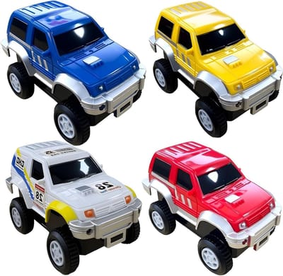 Vervangende Raceauto's - Trein Autoset - Baan Raceplezier - Duurzaam ABS Materiaal - 4 Stuks 9x5x5cm - Blauw Rood Wit Geel