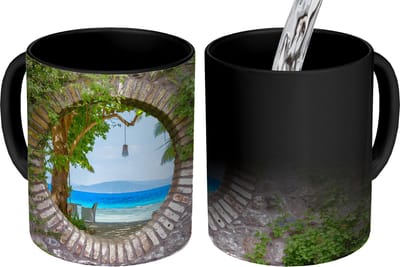 Magische Mok - Foto op Warmte Mokken - Koffiemok - Strand - Doorkijk - Tropisch - Strandstoel - Magic Mok - Beker - 350 ML - Theemok