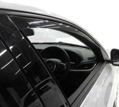 Windgeleiders Auto - Deflectoren Set - Rijcomfort Verhogen - Voorkomt Tocht - 120 cm - Zwart