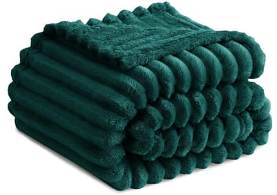 Dailygoods- Flanellen Deken 150 x 200 cm - Fleece Plaid - Zacht en Warm - Voor Bank en Bed - 300 g/m² - Lichtgroen