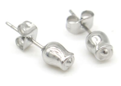 Oorbellen - oorknopjes - RVS - zilverkleurig - sieraad - oorsieraad - accessoire - roos - bloemen - planten - tuin - hip - trendy - chique - tijdloos - feest - cadeau - vrouwen - dames - unisex