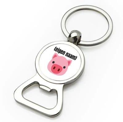 Akyol - varkenskop met eigen naam flesopener - Varken - boeren/varken liefhebbers - iemand die houdt van varkens - verjaardag - cadeau - kado - geschenk - 9 bij 3 cm