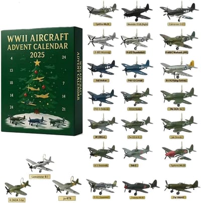 Adventskalenders - WO2 Vliegtuigen Adventskalender 2025 - 24 dagen iconische oorlogsvliegtuigen - Kerstaftelkalender 2025 - 24 straaljager hangers - Kerstboomversiering - Perfect voor verzamelaars - Feestdecoratie - Kerstcadeau