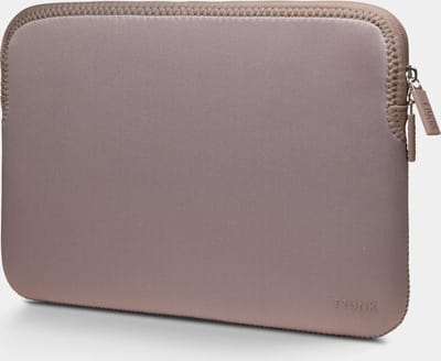 Trunk Neoprene Sleeve MacBook Pro/Air/Neo 13 – Duurzame Neopreenmix – Zacht en Pluchen Interieur – Wasbaar in Machine op 30 Graden - Roze