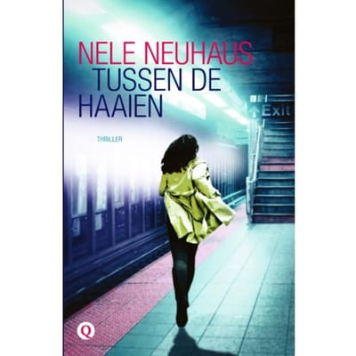 Tussen De Haaien - Nele Neuhaus