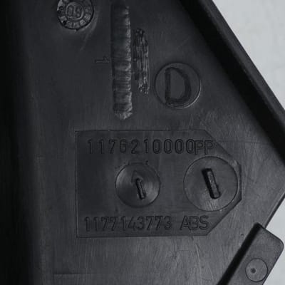 Coque arrière droite pour scooter Peugeot 50 Ludix Trend 10P 2004 à 2007 762100N