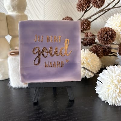 Hartjespost | Tegeltje Jij bent goud waard paars, brons | schoencadeautjes sinterklaas | tegeltjes met tekst | spreuktegel | tegeltjeswijsheden | Christmas | Xmas | kerstmis | decoratie kerst | liefde | goud | alles is liefde | 10x10