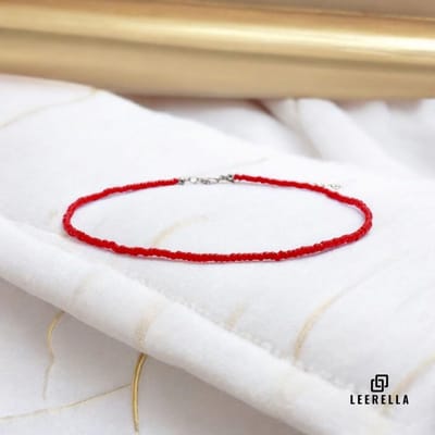 Leerella Choker Kralenketting Rood – Stijlvolle Handgemaakte Kralenketting in 9 Kleuren 40+6 cm