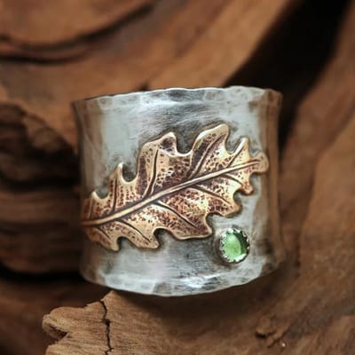 Europese en Amerikaanse Retro Trendy Gepersonaliseerde Ring Bij Vlinder Bloem Bladeren Reliëf Ring No. 9 gray