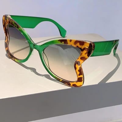 Nieuwe Collectie Stijlvolle Vintage Meerkleurige Tinten Trendy Design Dames Bril KAMMPT Oversized Vlinder Vorm Zonnebril without case