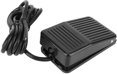 Allecto - Voetpedaal Schakelaar - Waterdicht - Antislip Ontwerp - Verstelbare Geheugenfunctie - 10A - Voor Elektrische Toepassingen - Geschikt voor...