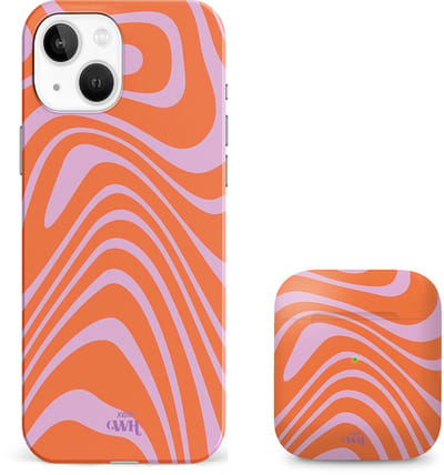 xoxo Wildhearts siliconen hoesje + AirPods 1/2 hoesje - Geschikt voor iPhone 14 Plus en AirPods 1 en 2 - Boogie Wonderland Orange - Single layer telefoonhoesje - Oranje - Roze - Hoesje met print