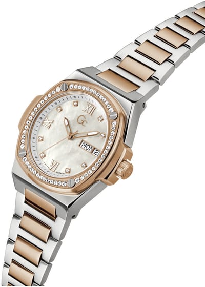 Gc Gc Coussin Shape Lady Large Size Metal Kwarts Analoog Horloge Zilverkleur En Roségoudkleur Kast Gemaakt Van 100% Roestvrij Staal En Een Armband Van 100% Roestvrij Staal 36 Y98005L1MF