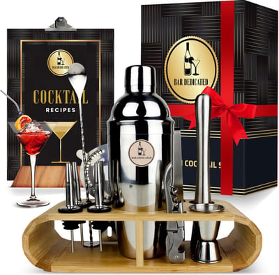 Bar Dedicated Cocktail Set 16 Delig - Cocktail Shaker Met Bamboo Standaard - Inclusief Nederlandstalig Cocktail boek (750ML)