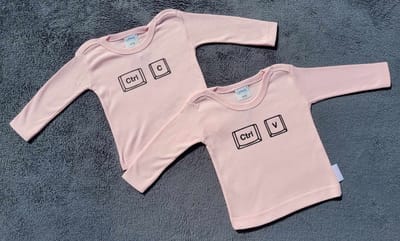 Kraamcadeau - Setje - 2 shirtjes - CRTL C- CRTL V - Maat 50/56 - Bedrukt - Roze - Kopieren - Plakken