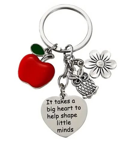 Sleutelhanger juf of meester | bedankje juf, meester | kado juffendag, afscheid | It takes a big heart to help shape little minds