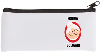 Akyol - hoera 50 jaar! vrouw Etui - 49+1 - mensen die 50 zijn geworden - 50 jaar sarah cadeau - jubileum vrouw - verjaardags - grappige tekst - jarig - verjaardag - 20 bij 9 cm