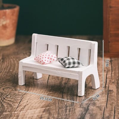 Maison de poupée Mini décoration de bureau à domicile Couleur Petit banc Accessoires de fond de tournage Décoration Mini tables et chaises en bois