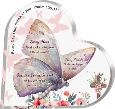 Christelijke Tafeldecoratie met Bijbelvers – Hartvormige Acryl Plaque met Vlinder, Religieuze Woondecoratie, Christelijk Cadeau