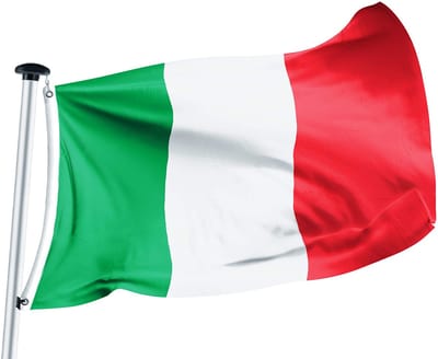 Dailygoods- Vlag Italië 100 x 150 cm - Hoogwaardig Vlaggenstof 160 g/m² - Robuust en Weerbestendig - UV-bestendig - Duurzaam - Handgemaakt met Sterke Naad - Landenvlag