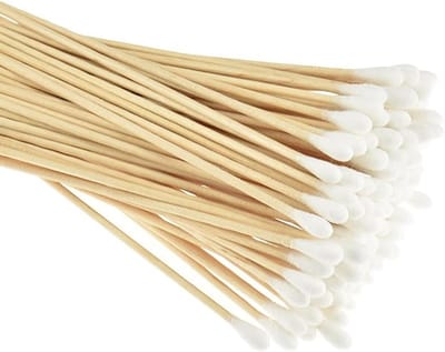 Katoenen Swabs voor Make-up Verwijdering en Wondverzorging - 400 Stuks met Houten Handvatten, Ideaal voor Schoonmaak en Cosmetisch Gebruik