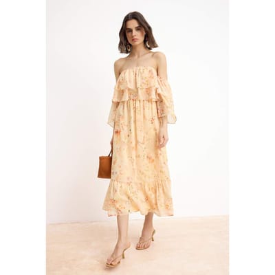 Mouwloze maxi-jurk met bloemenprint voor dames, geschikt voor overdag en 's avonds.