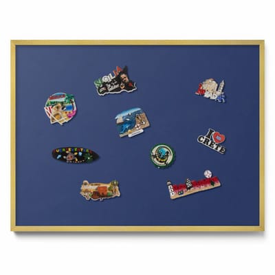 Tulup Magneetbord met Gouden Frame - Marine Magneetbord in Effen Kleuren - 80 cm x 60 cm - Marineblauwe kleur - Magnetisch Bord voor Thuis en Kantoor - Magneetbord voor Herinneringen - Magnetisch Bord voor Magneten