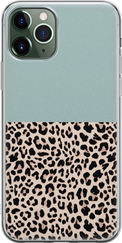 Leuke Telefoonhoesjes - Hoesje geschikt voor iPhone 11 Pro Max - Luipaard mint - Soft case - TPU - Luipaardprint - Blauw