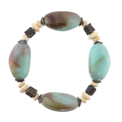 Behave - armband met blauwe kralen en natuurlook - relaxte zomerstijl