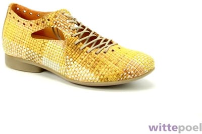 Ballerina's Think GUAD2