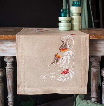 Vervaco - Loper kit - Roodborstjes in de winter - PN-0187947 - Borduren - Borduurpakket - Borduurpakket volwassenen - Borduurpakket kind