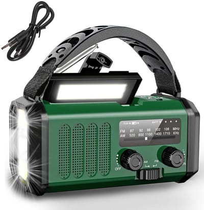 Noodradio - 10000mAh - FM/AM-radio - Werkt op zonne-energie - Betrouwbare noodstroomvoorziening - Geschikt voor kamperen, buitenactiviteiten en noodgevallen - Inclusief zaklamp, leeslampje, SOS-alarm en kompas - Militair groen