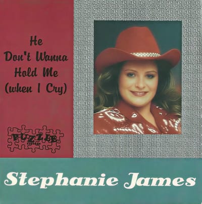 Stephanie James - He Don't Wanna Hold Me (When I Cry) (CD)