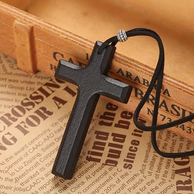 VANDAAG VERZONDEN - Ketting Houten Kruis - Cor&Sinho® - GROOT 8,5cm - Zwart - Christelijk